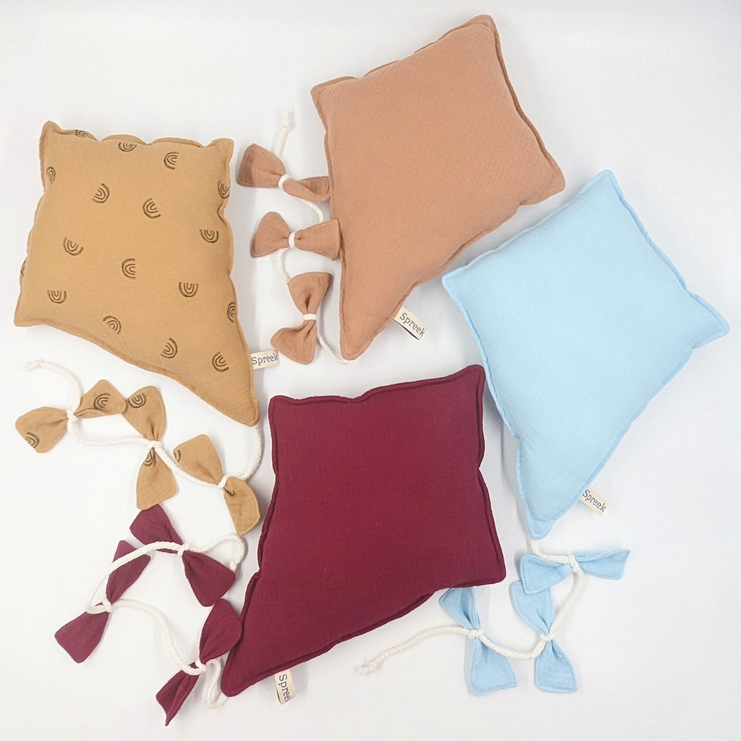 Stoffdrachen, Wunschfarbe (uni) + Text personalisierbar